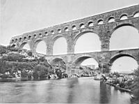 Pont du Gard (en 1952)